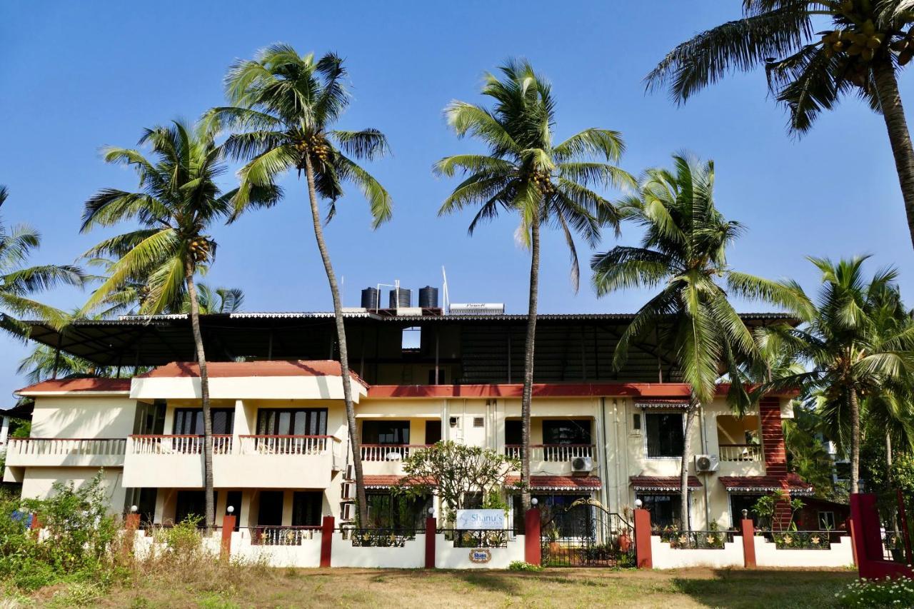 Shanu'S Seaside Inn - A Family-Run Guesthouse Just 100 Metres From Candolim Beach Eksteriør billede