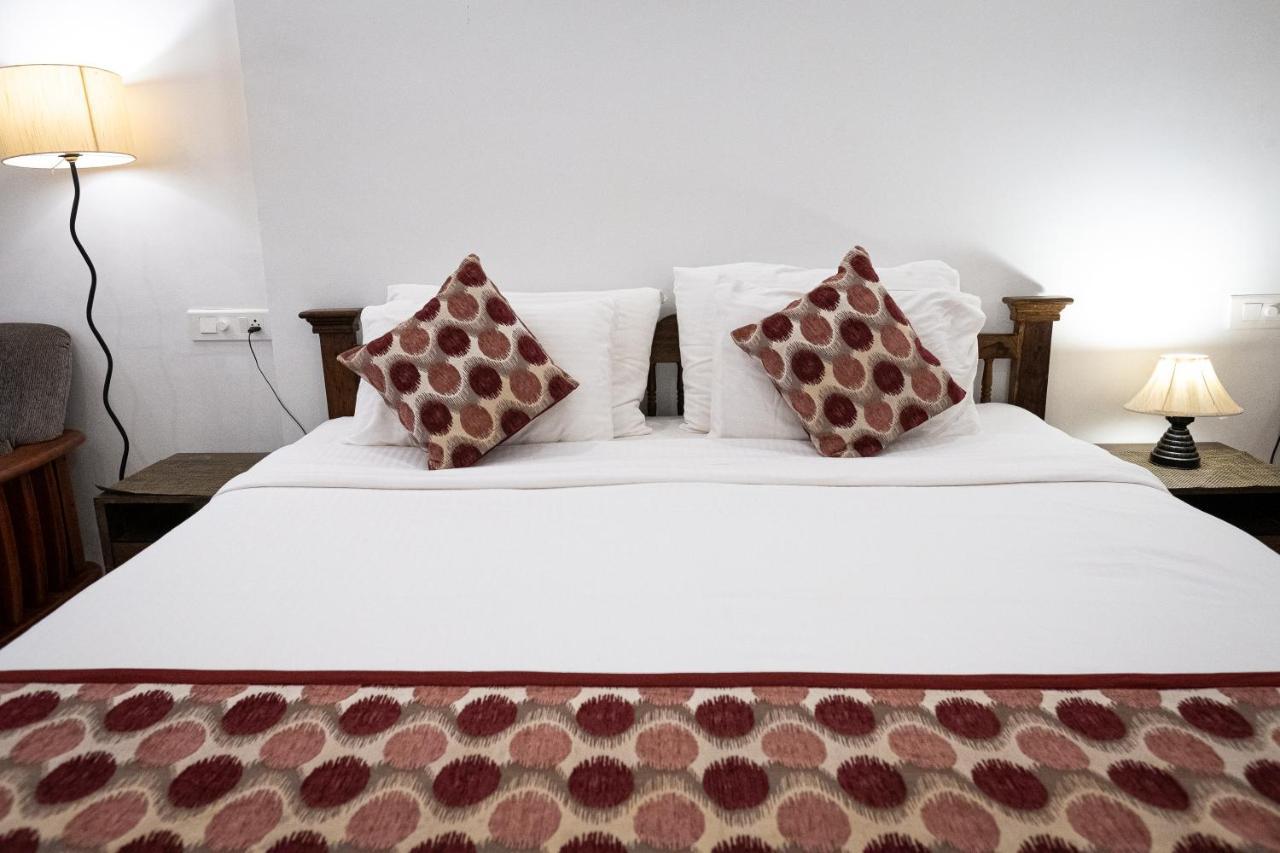 Shanu'S Seaside Inn - A Family-Run Guesthouse Just 100 Metres From Candolim Beach Eksteriør billede
