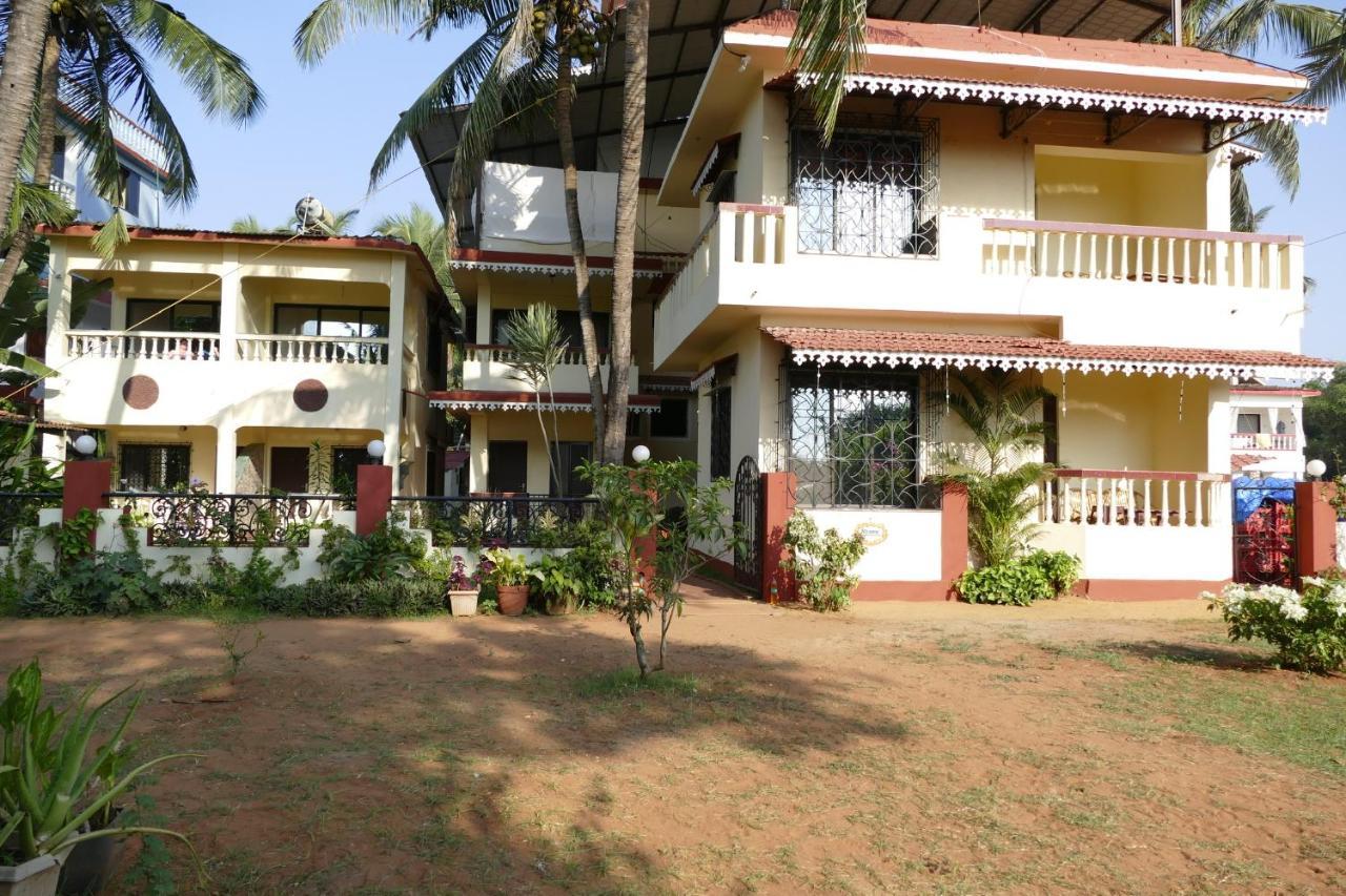 Shanu'S Seaside Inn - A Guesthouse, 100 Metres To Candolim Beach Eksteriør billede