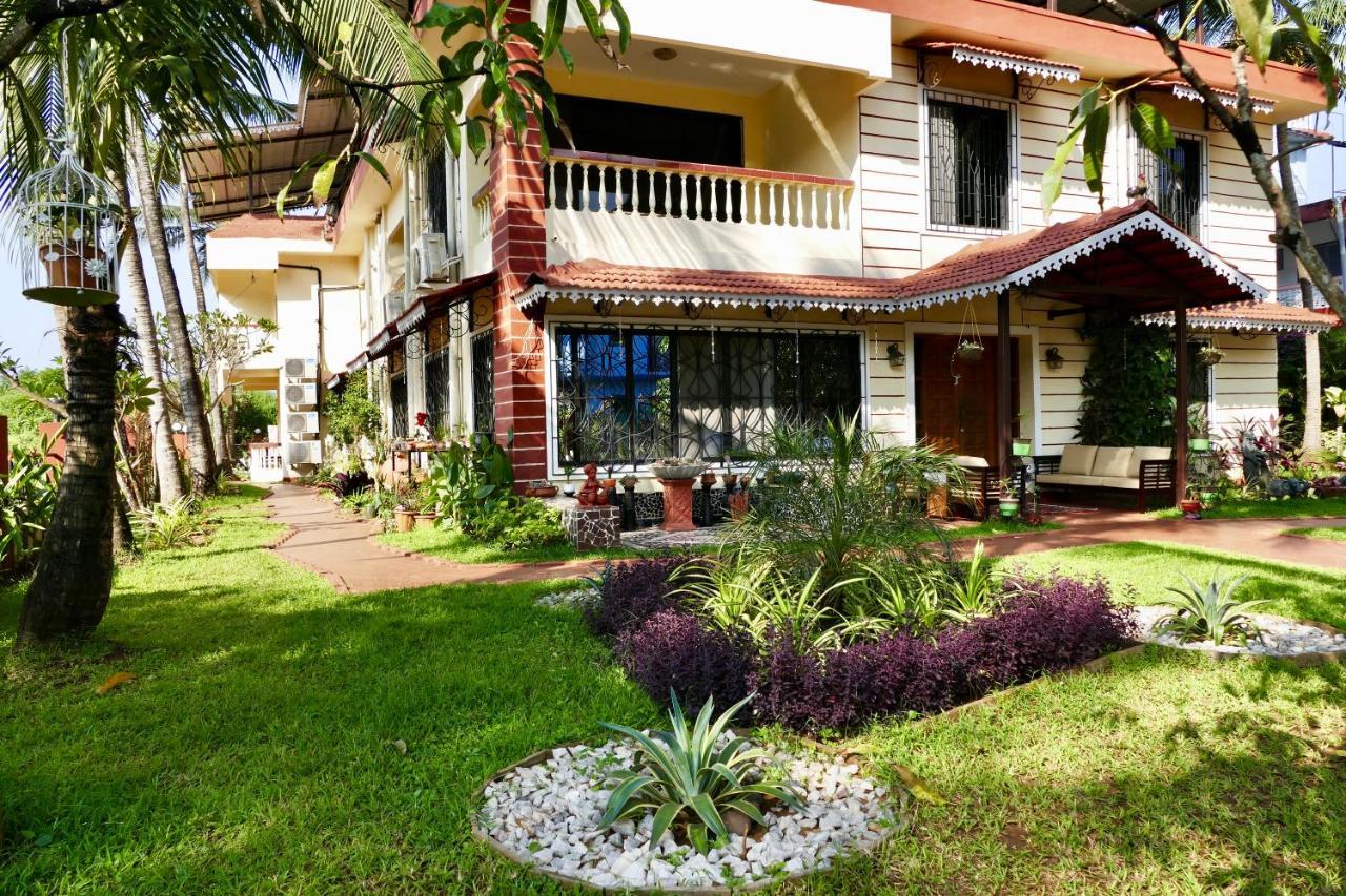 Shanu'S Seaside Inn - A Family-Run Guesthouse Just 100 Metres From Candolim Beach Eksteriør billede