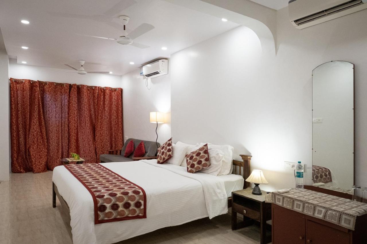 Shanu'S Seaside Inn - A Family-Run Guesthouse Just 100 Metres From Candolim Beach Eksteriør billede