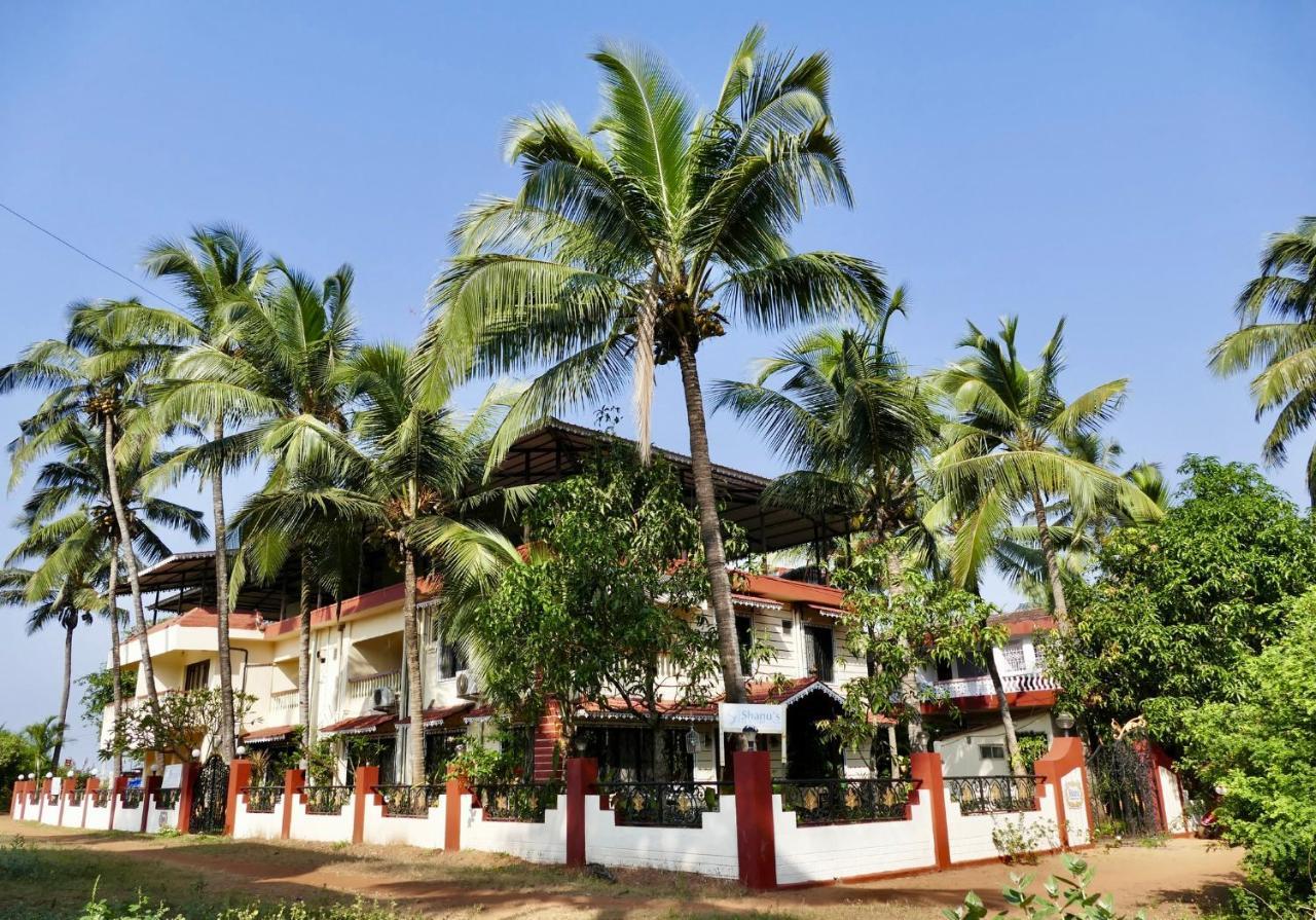 Shanu'S Seaside Inn - A Guesthouse, 100 Metres To Candolim Beach Eksteriør billede