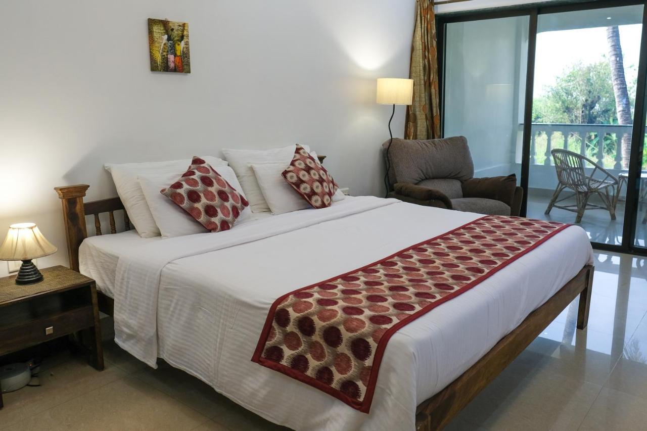 Shanu'S Seaside Inn - A Family-Run Guesthouse Just 100 Metres From Candolim Beach Eksteriør billede
