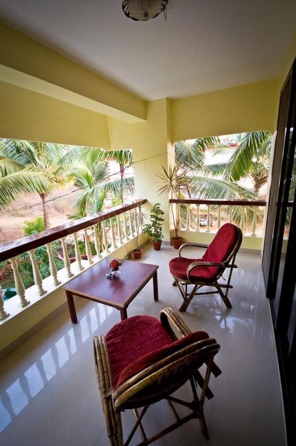 Shanu'S Seaside Inn - A Guesthouse, 100 Metres To Candolim Beach Eksteriør billede