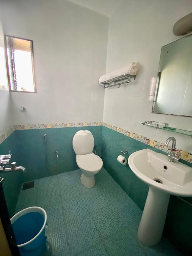 Shanu'S Seaside Inn - A Family-Run Guesthouse Just 100 Metres From Candolim Beach Eksteriør billede